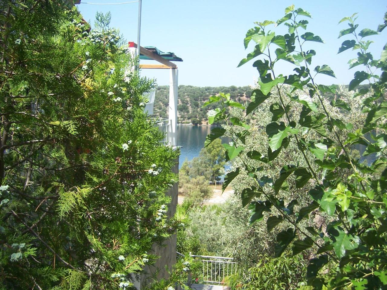 Milina Apartments Exterior foto